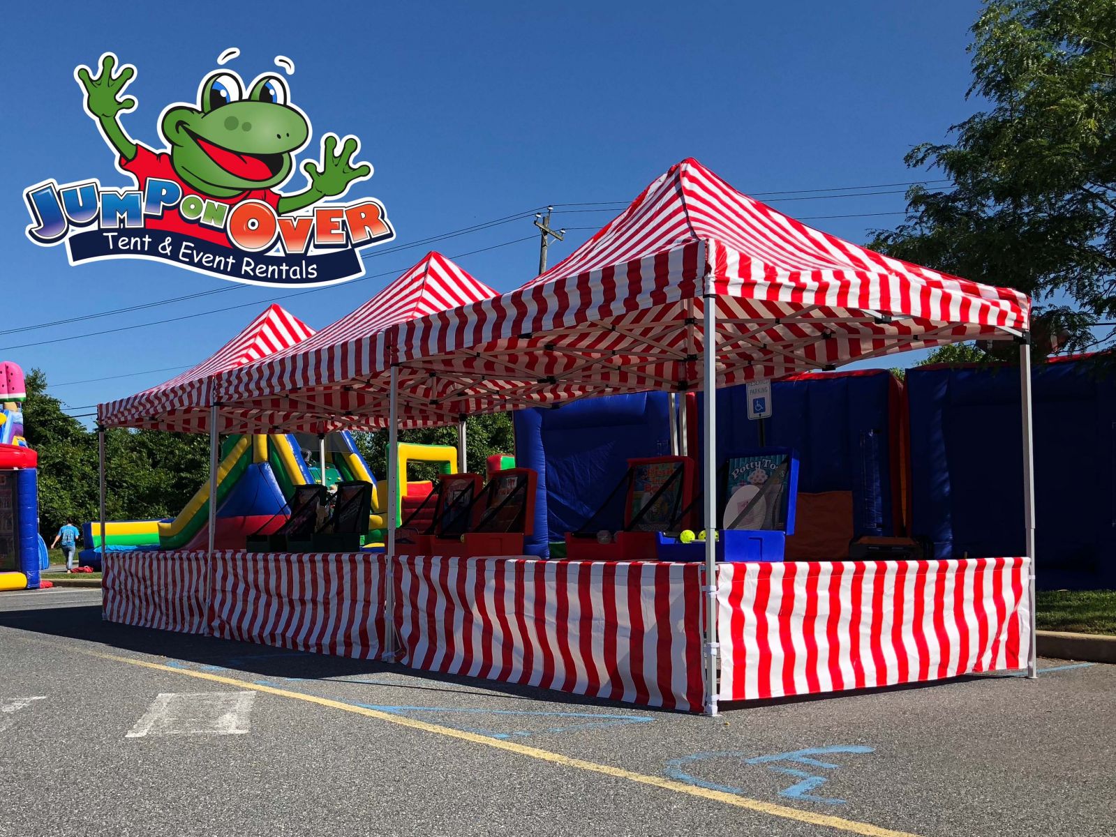 Jump On Over bounce house rentals and slides for parties in Middletown